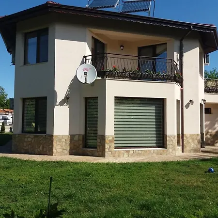 Guest house акация